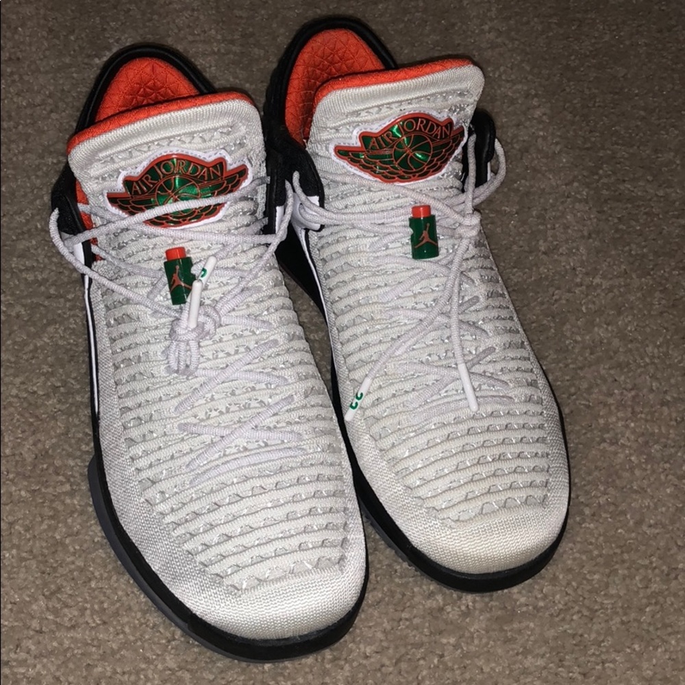 MEN'S JORDAN AJ XXXII LOW